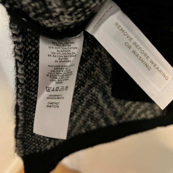 Ann Taylor cardigan sweater - Picture 7 of 8